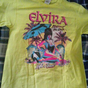 Small Unisex Elvira Beach T-Shirt-Has Original Tag